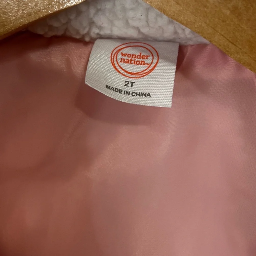 Wonder Nation Pink Puffer Vest Size 2T - Picture 3 of 3